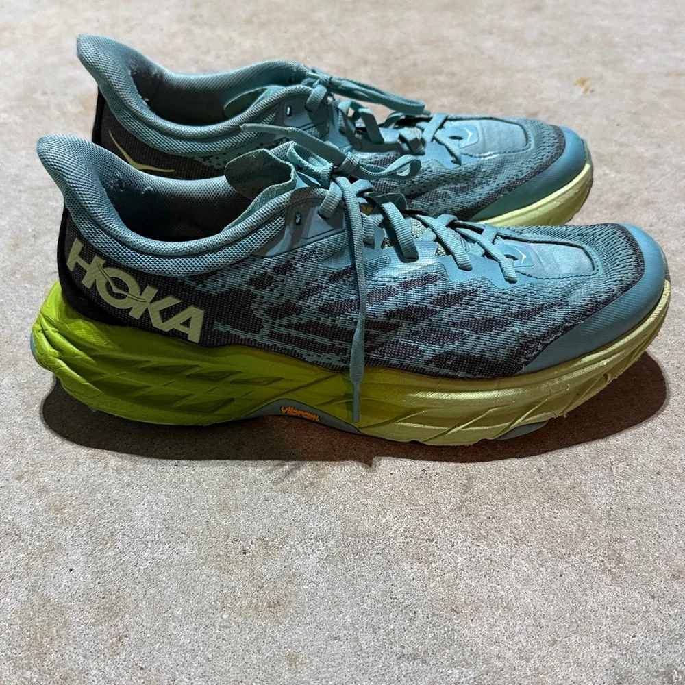 Hoka Speedgoat 5 w/ Vibram Running Shoe Women’s Size 10B Workout Trail Hiking